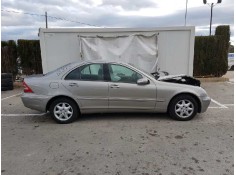 MERCEDES-BENZ CLASE C (W203) BERLINA