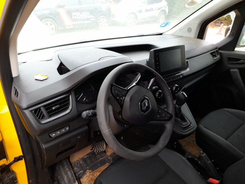 renault kangoo iii furgoneta/monovolumen del año 2023