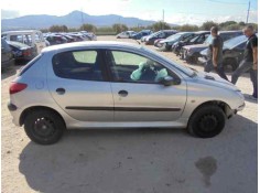 PEUGEOT 206 BERLINA