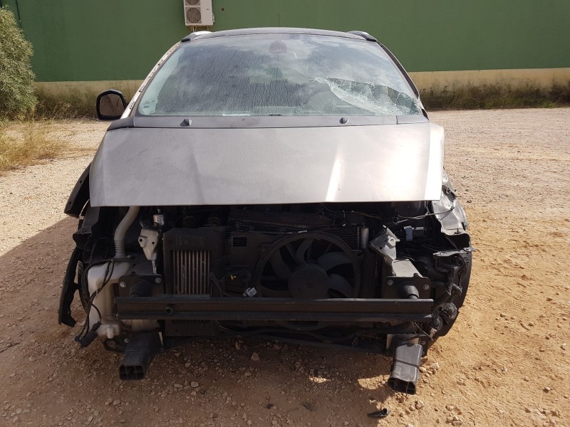 peugeot 5008 (0u_, 0e_) del año 2011