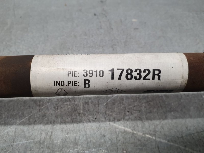 Recambio de transmision delantera izquierda para dacia sandero stepway referencia OEM IAM 391017832R  