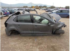 VOLKSWAGEN POLO (6R1)