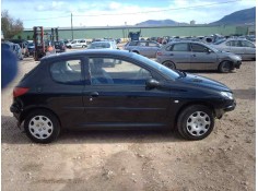 PEUGEOT 206 BERLINA