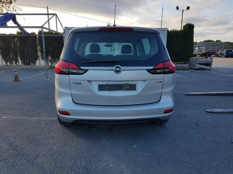 opel zafira tourer del año 2015