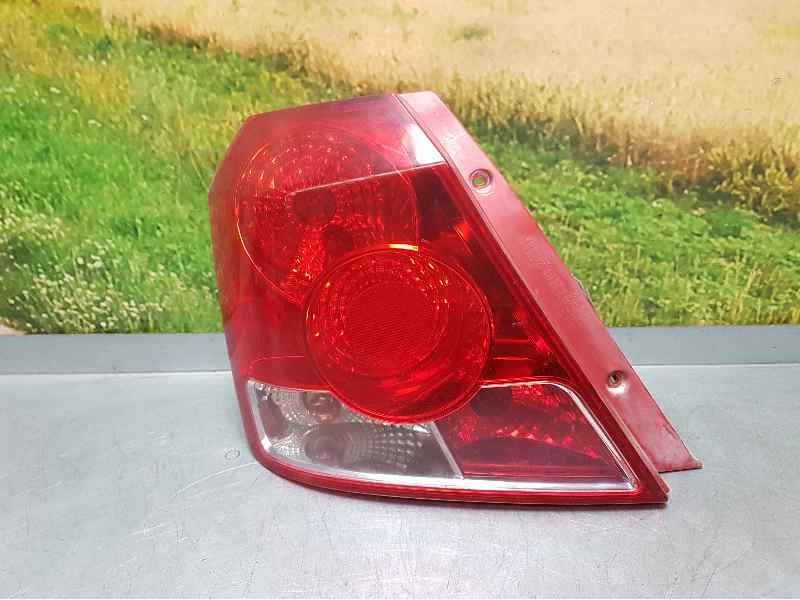 Recambio de piloto trasero izquierdo para daewoo kalos 1.4 se referencia OEM IAM   