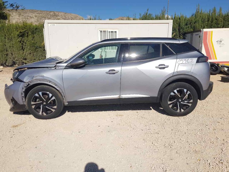 peugeot 2008 (p1) del año 2020