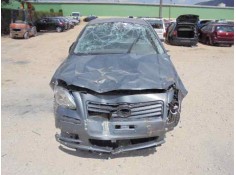 TOYOTA AVENSIS BERLINA (T25)