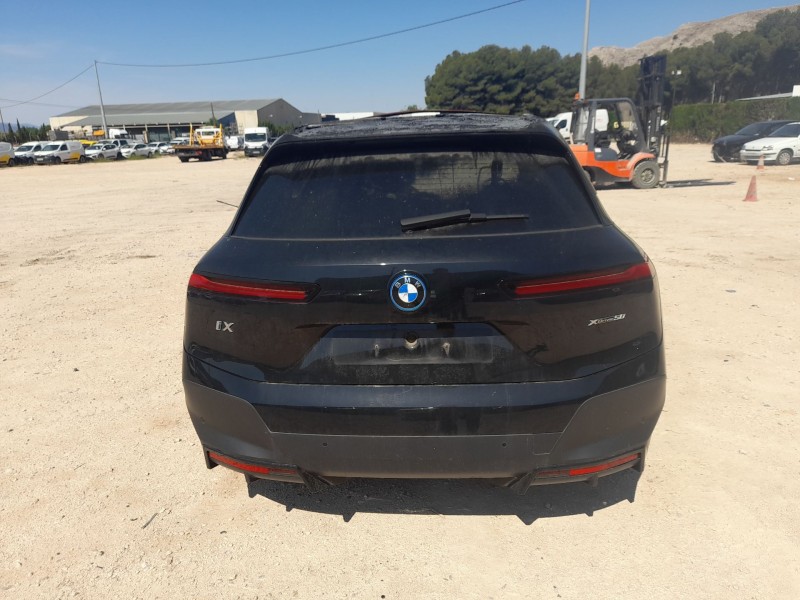 bmw ix (i20) del año 2023