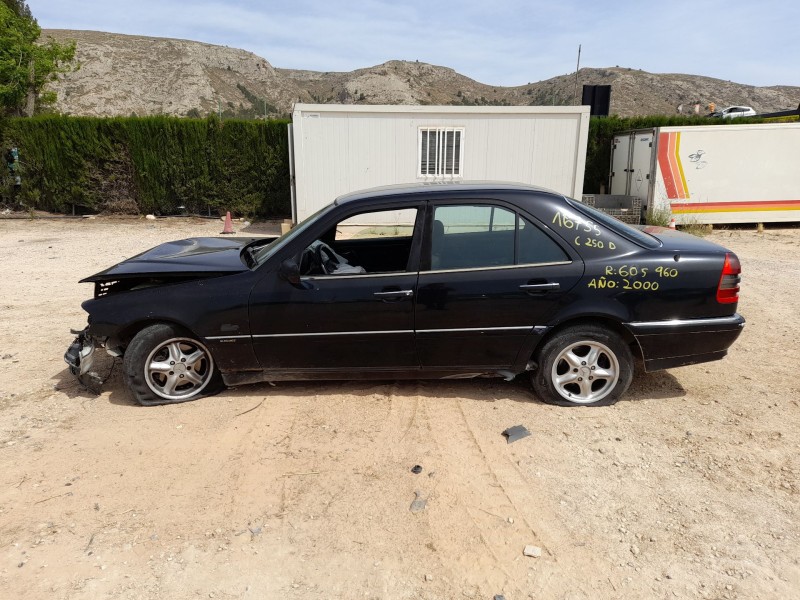 mercedes-benz clase c (w202) del año 2000