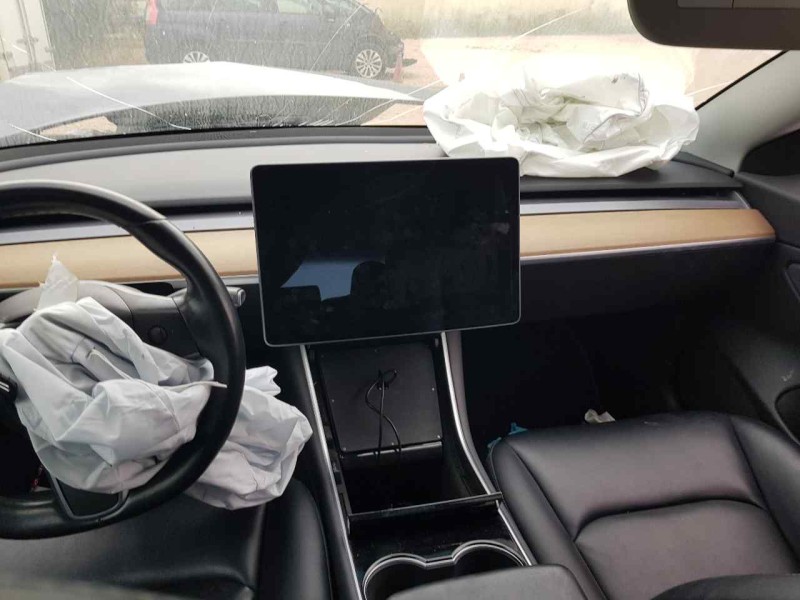 tesla model 3 del año 2019