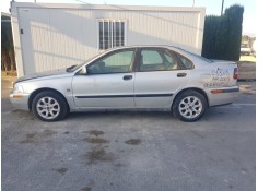 VOLVO S40 BERLINA