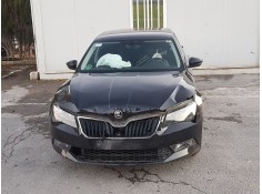SKODA SUPERB (3V3)