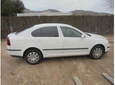 SKODA OCTAVIA BERLINA (1Z3)