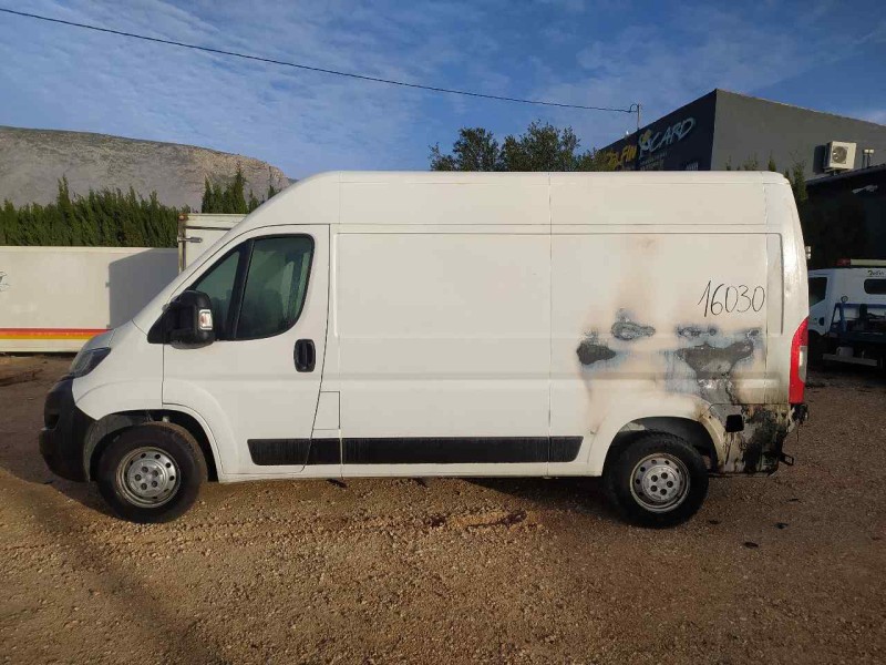 peugeot boxer furgón del año 2024