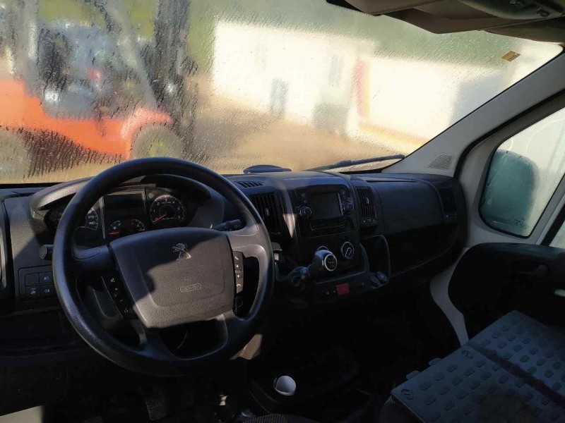 peugeot boxer furgón del año 2024