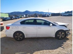 TOYOTA AVENSIS (T27)