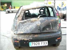 FIAT PUNTO BERLINA (188)