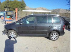 VOLKSWAGEN TOURAN (1T1)