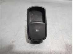 MANDO ELEVALUNAS DELANTERO DERECHO 13189333RW 315625731 