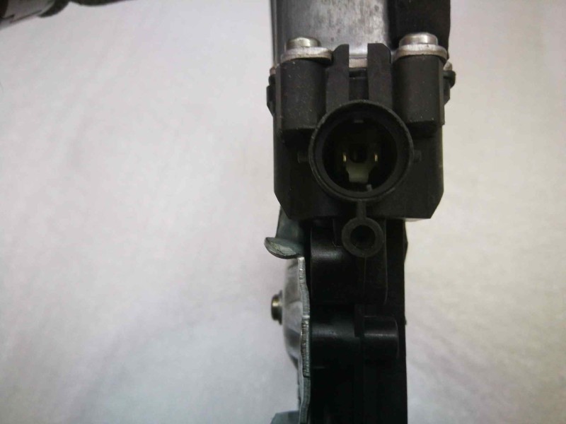 Recambio de elevalunas trasero izquierdo para nissan note (e11e) acenta referencia OEM IAM 400928A  DOS PINS