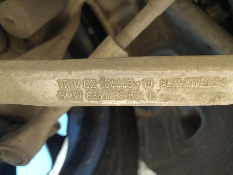 Recambio de brazo suspension inferior delantero izquierdo para bmw i3 (i01) electric referencia OEM IAM 31106863739  