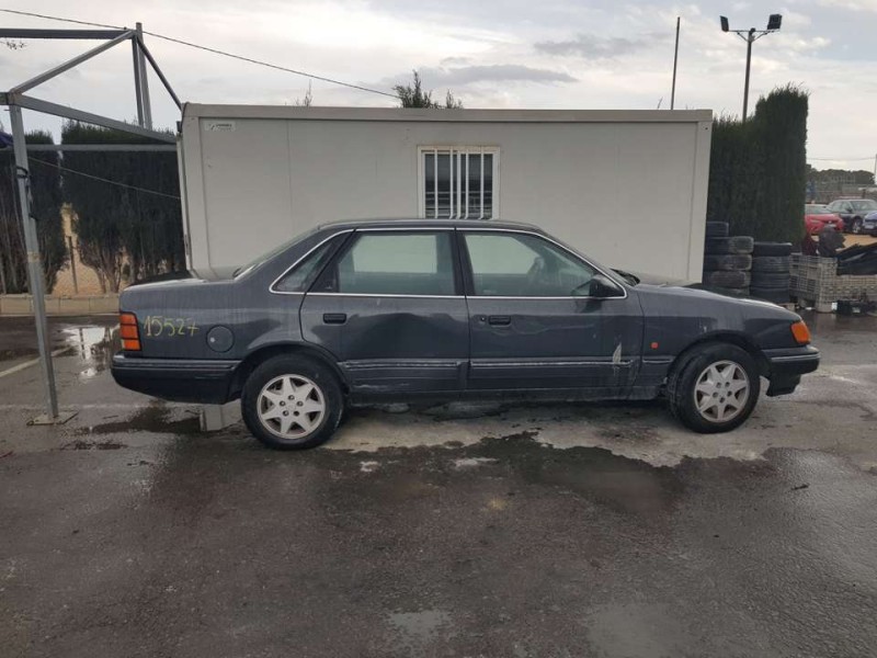ford scorpio del año 1990