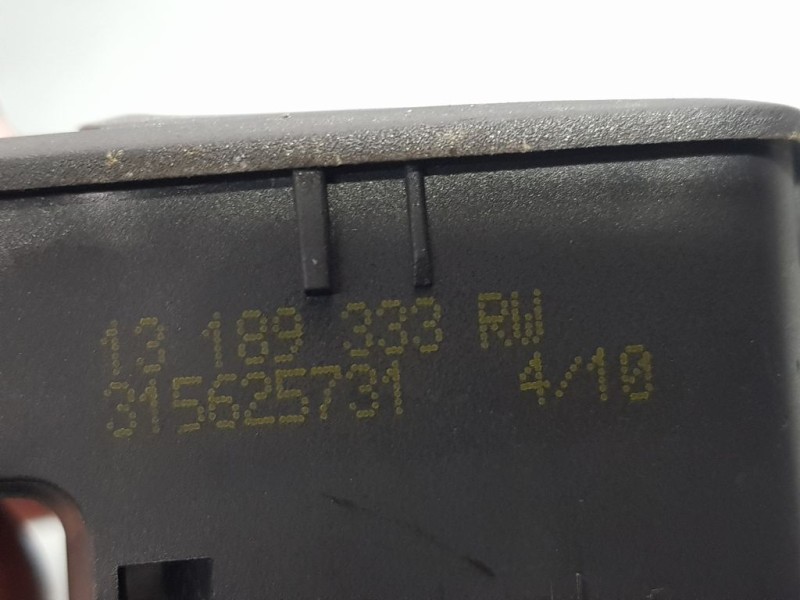 Recambio de mando elevalunas delantero derecho para opel corsa d cosmo referencia OEM IAM 13189333RW 315625731 