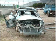 TOYOTA AVENSIS BERLINA (T25)