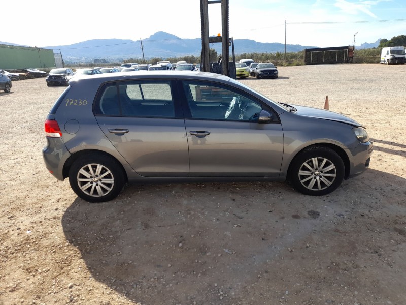 volkswagen golf vi (5k1) del año 2009