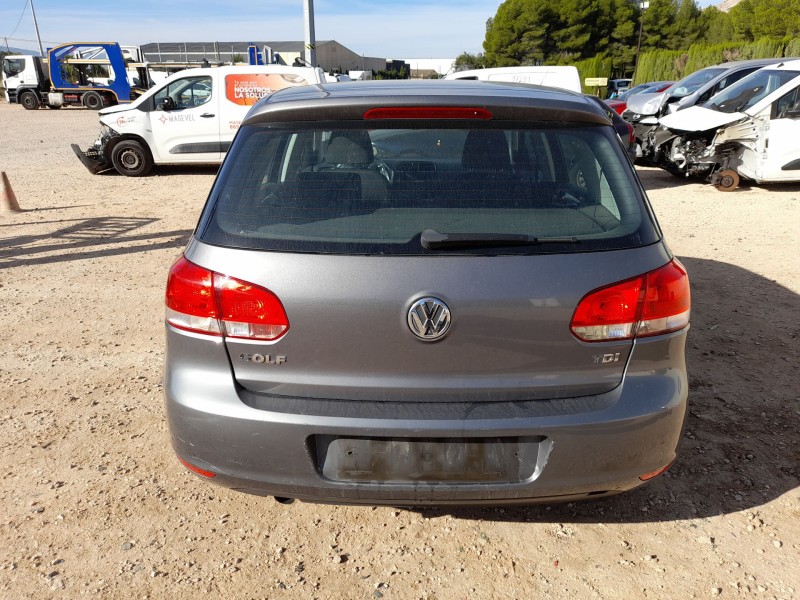 volkswagen golf vi (5k1) del año 2009