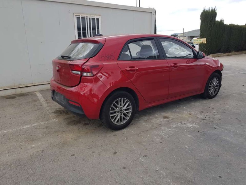 kia rio (yb) del año 2022