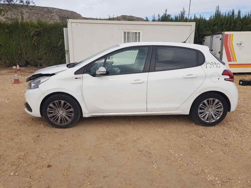 peugeot 208 del año 2016