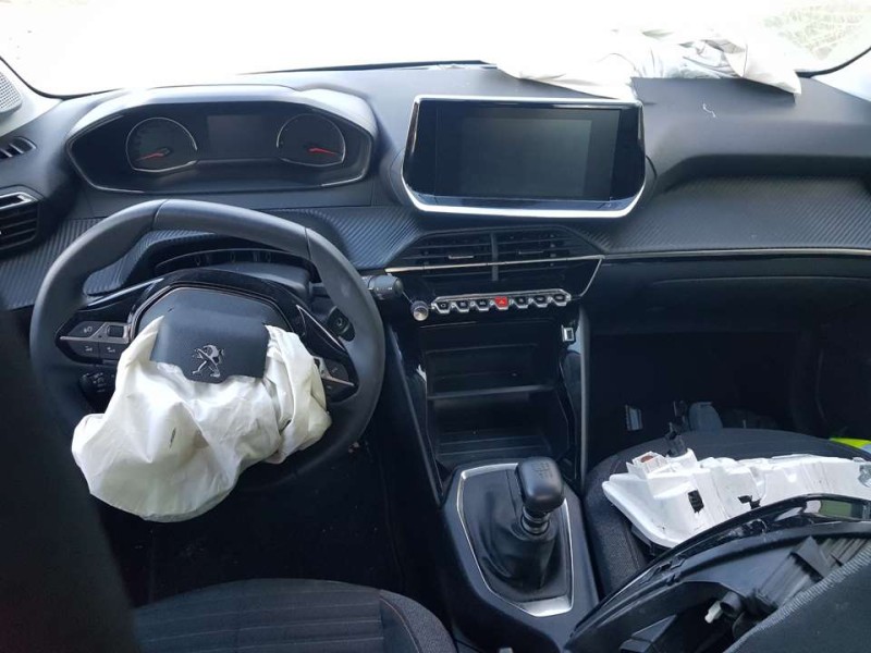 peugeot 208 (p2) del año 2023