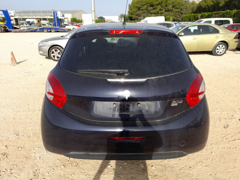 peugeot 208 i (ca_, cc_) del año 2015