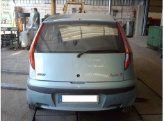 FIAT PUNTO BERLINA (188)