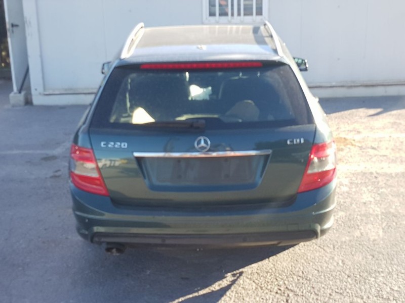 mercedes-benz clase c (w204) familiar del año 2010