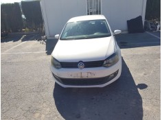 VOLKSWAGEN POLO (6R1)