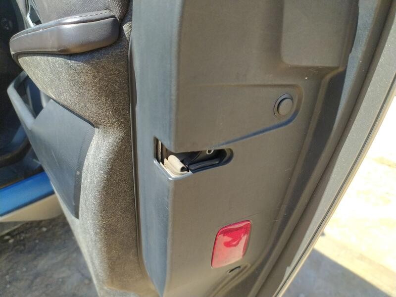 Recambio de cerradura puerta delantera derecha para bmw i3 (i01) electric referencia OEM IAM 51217281934  