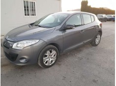 RENAULT MEGANE III BERLINA 5 P