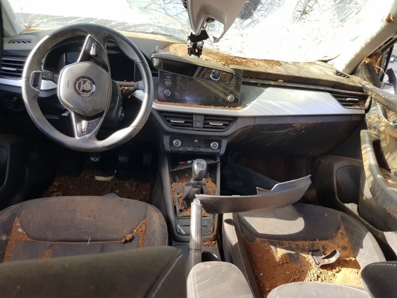 skoda kamiq (nw4) del año 2021