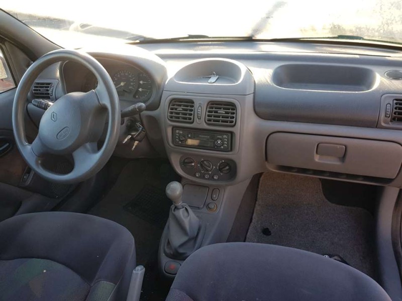 renault clio ii fase i (b/cbo) del año 1998