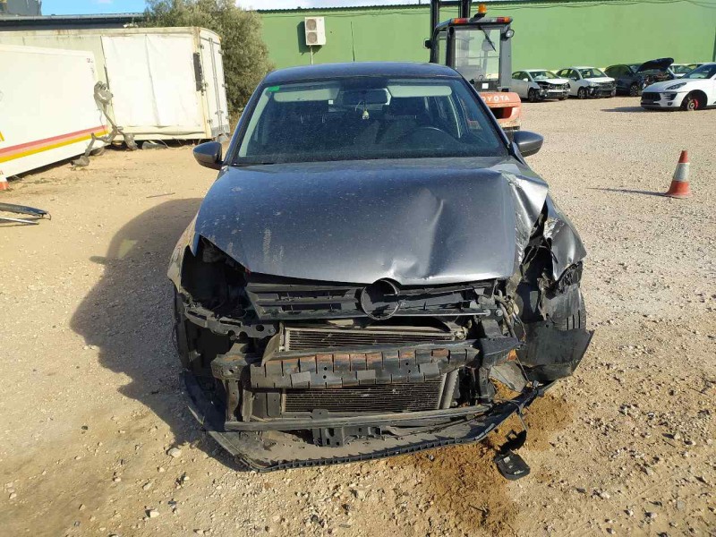 volkswagen polo (6r1) del año 2011