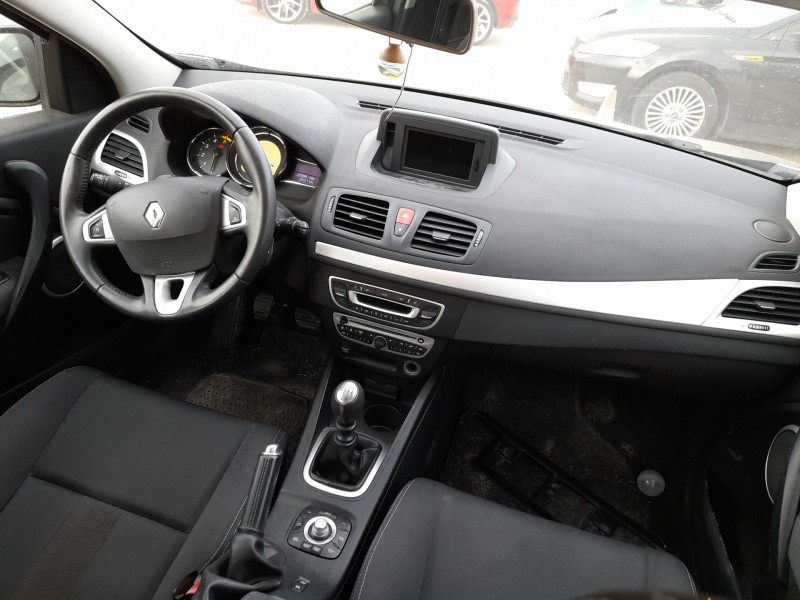 renault megane iii grandtour (kz0/1) del año 2011