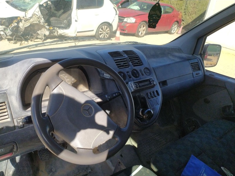 mercedes-benz vito autobús (w638) del año 2000