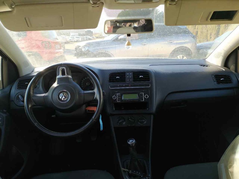 volkswagen polo (6r1) del año 2011