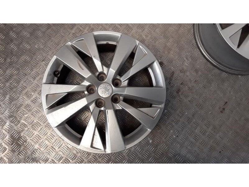 Recambio de juego llantas aluminio para peugeot 5008 ii (mc_, mj_, mr_, m4_) 1.2 (mrhnyh, mrhnyw, mrhnsj, mrhnsu, mrhnsm) refere
