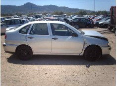 SEAT CORDOBA BERLINA (6K2)