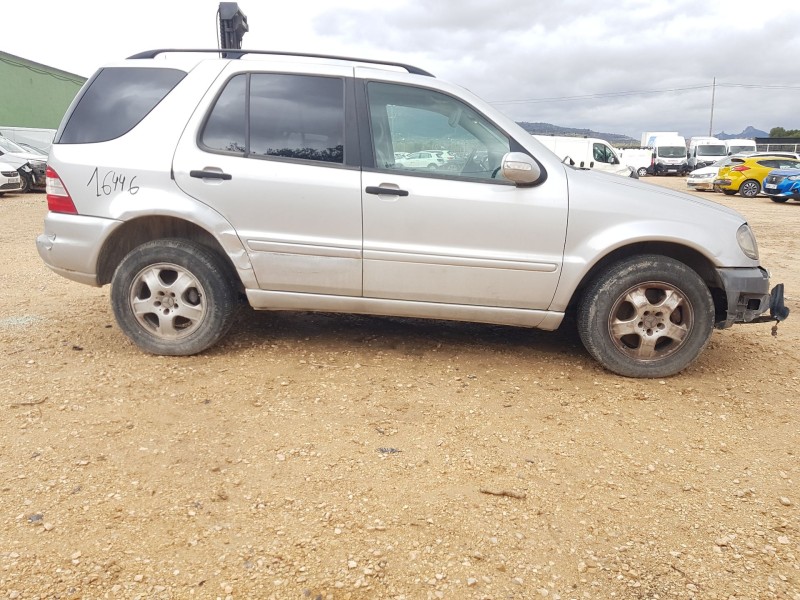 mercedes-benz clase m (w163) del año 2002