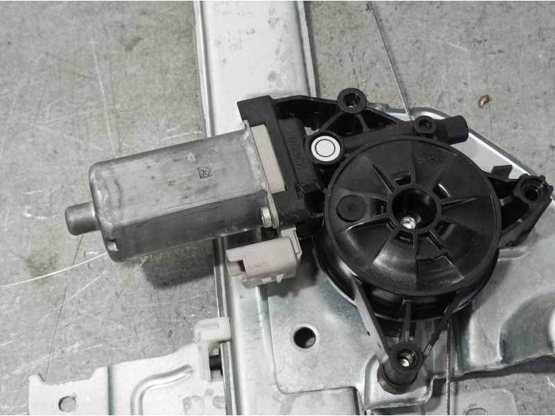 Recambio de elevalunas delantero izquierdo para citroën c3 live referencia OEM IAM 9813093280  ELECTRICO