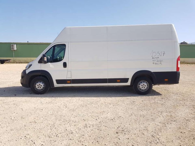 peugeot boxer furgón gran volumen del año 2020